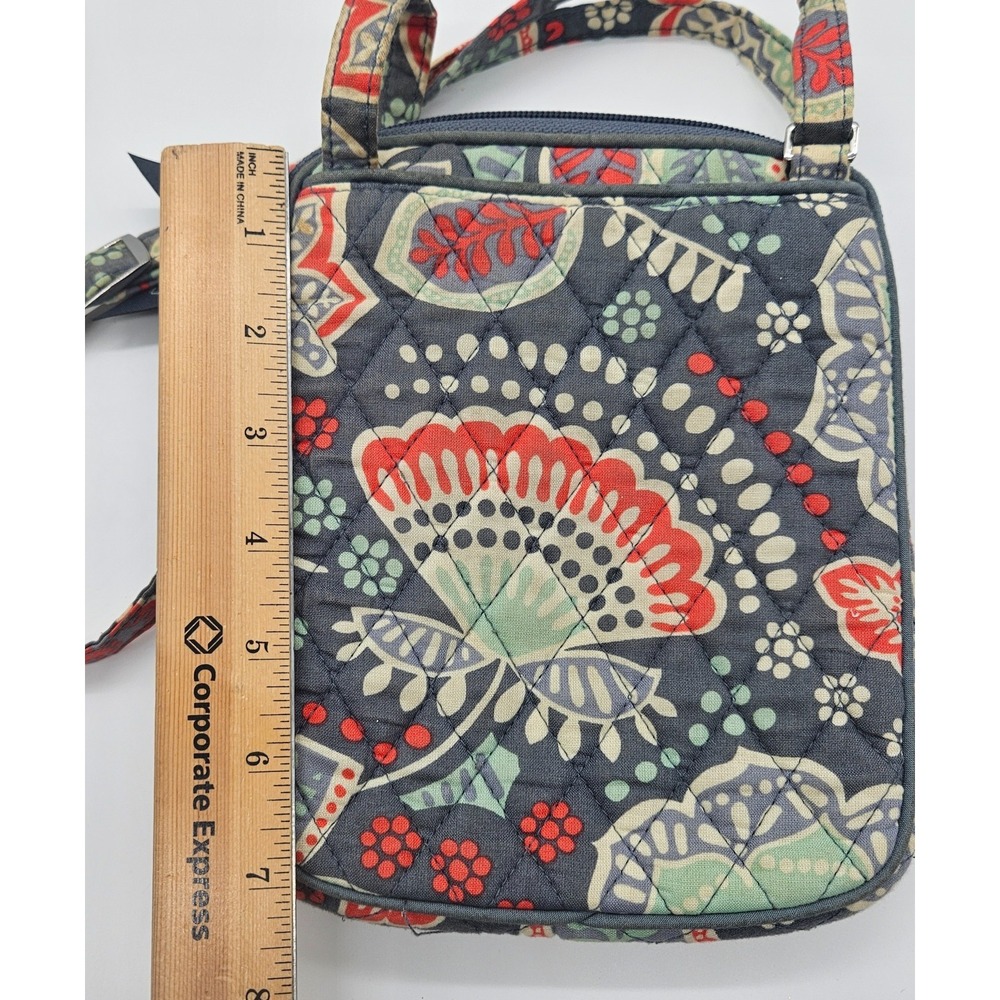 Vera Bradley Crossbody Bag Purse Quilted Floral Pattern Travel Bag - Picture 11 of 14